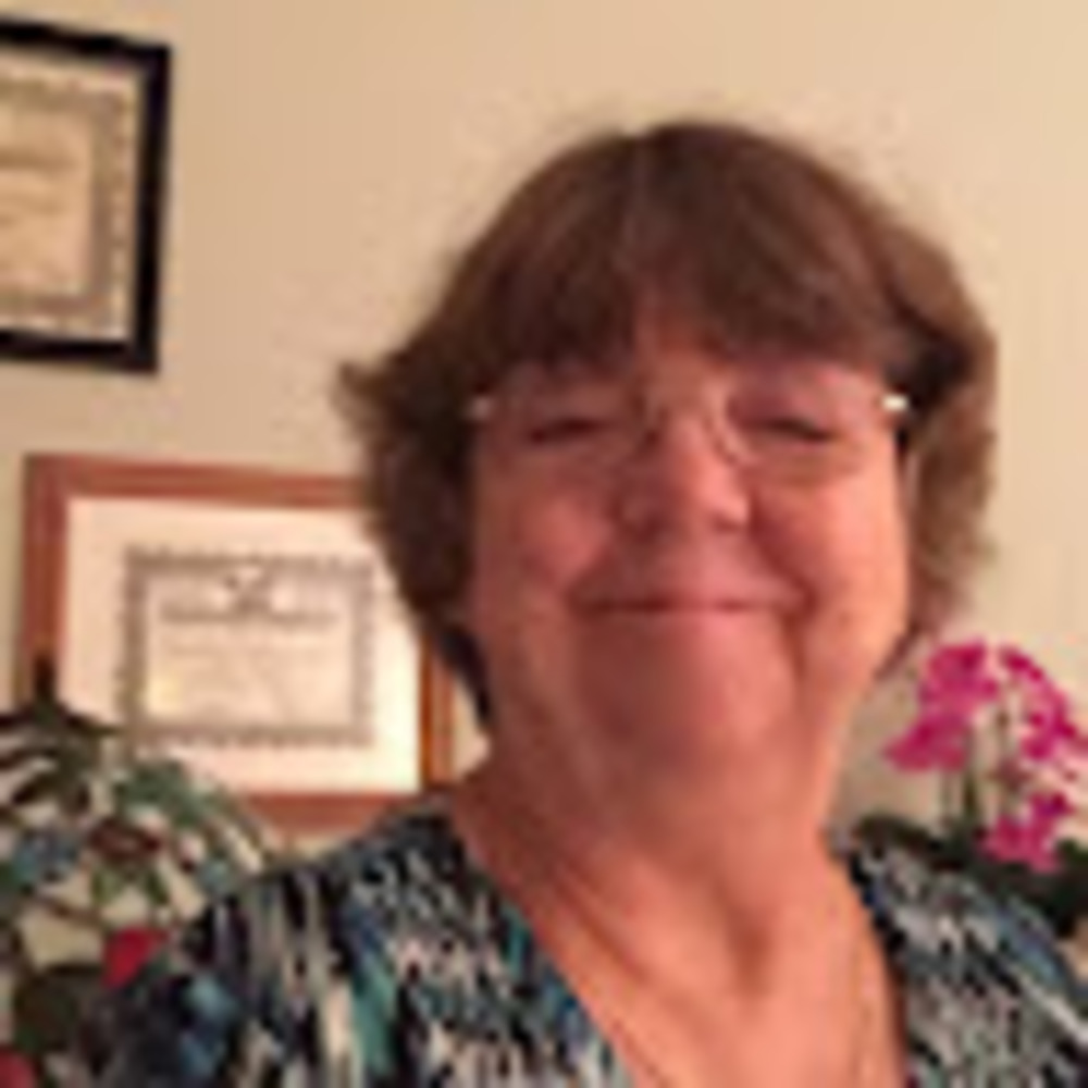 Meet your Posher, Leslie